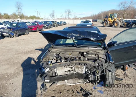 2018 Hyundai Elantra Value Edition z USA, uszkodzony, nr VIN 5NPD84LF5JH400349